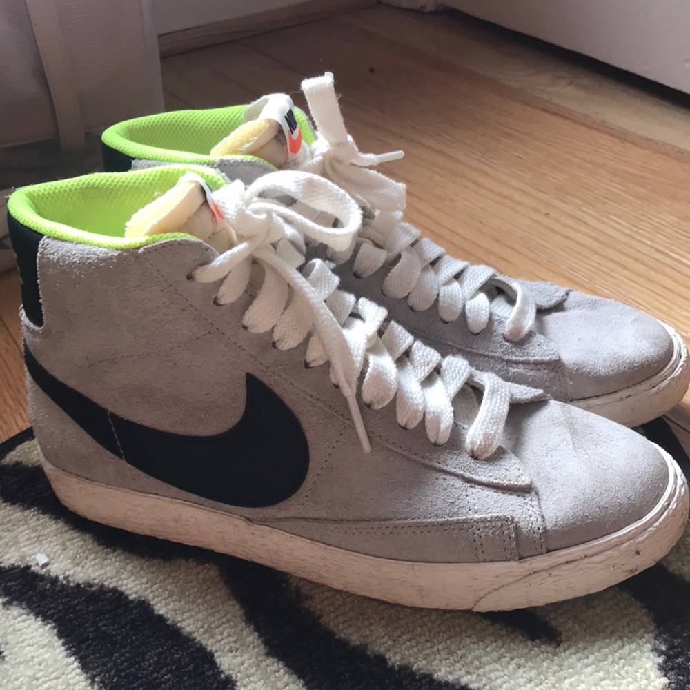 Nike Mid Blazer Vintage High Tops (RARE!!!)